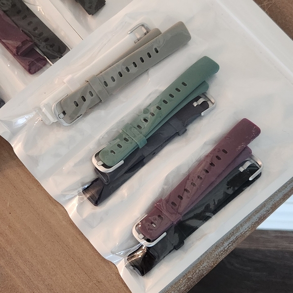 ⌚ 30 Fitbit Luxe Sport Bands Set – 5 Packs of 6 Bands, NEW, Sealed - Picture 12 of 12